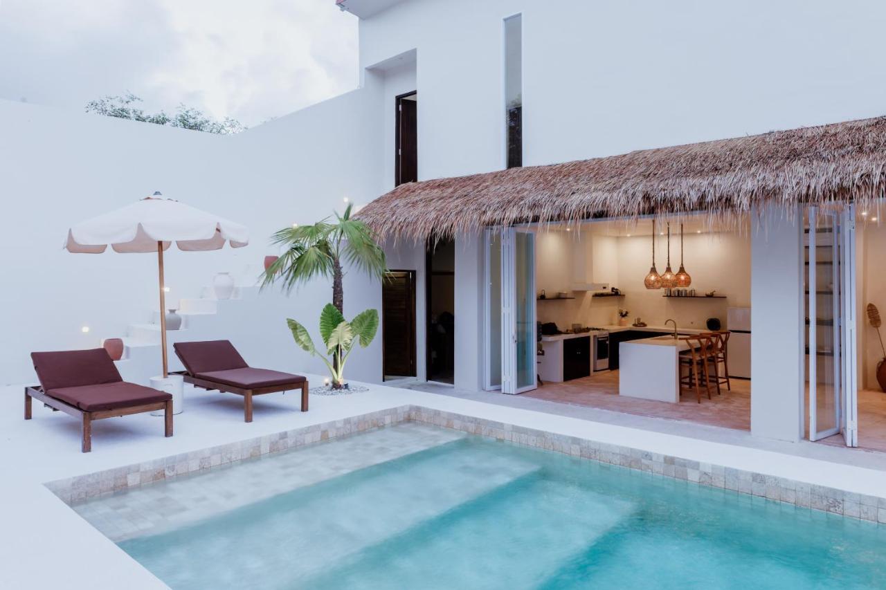 The Hut Hut Hotel Uluwatu Екстериор снимка